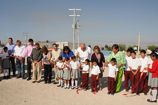 Inauguran instalación de subestación eléctrica en primaria