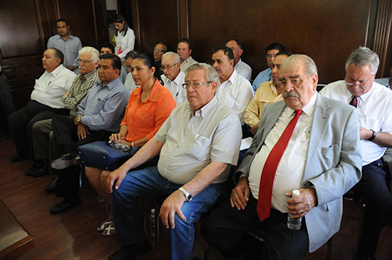 Presentan ante Cabildo Cuenta Pública 2012