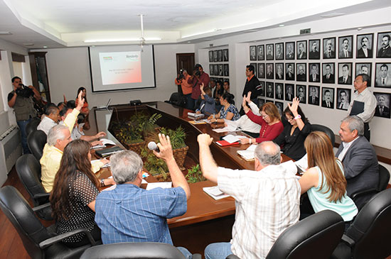 Realizan reunión del COPLADEM 2013