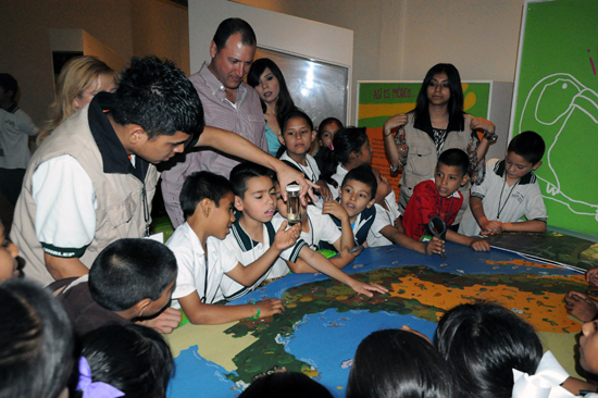 RECONOCE ALCALDE EL COMPROMISO DE LA SOCIEDAD POR FOMENTAR LA CULTURA EN PIEDRAS NEGRAS 