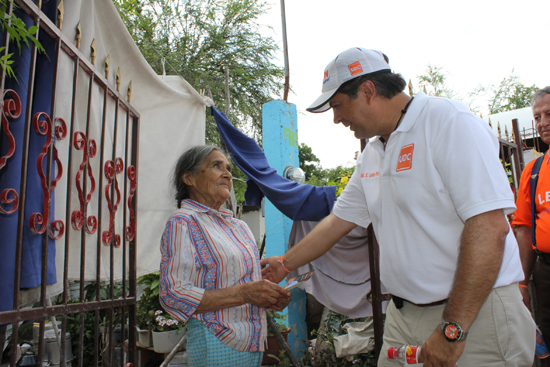 Constata Evaristo Lenin graves carencias en colonias populares