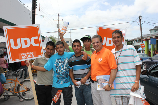 Realiza recorrido por diversas colonias Evaristo Lenin Pérez Rivera 