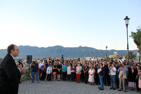 Celebra Jericó Abramo con ciudadanos el 436 Aniversario de Saltillo