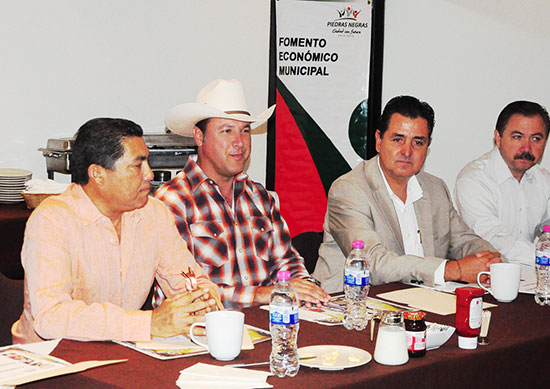 Piedras Negras ciudad competitiva: Alcalde Oscar Fernando López Elizondo