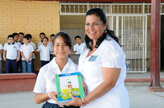 Arranca Ciclo Escolar 2013-2014 en Monclova