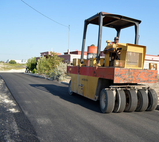  SUPERVISÓ EL ALCALDE OBRA DE PAVIMENTACIÓN EN COLONIA MAESTROS FEDERALES