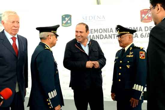 FELICITA GOBERNADOR LLEGADA DEL NUEVO MANDO MILITAR A COAHUILA