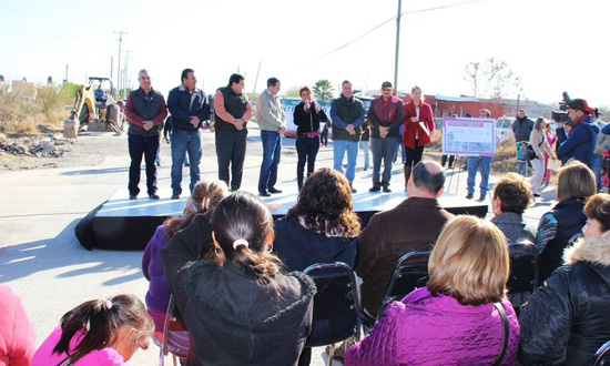 INICIA ALCALDE CONSTRUCCIÓN DE 14 OBRAS HIDRÁULICAS.