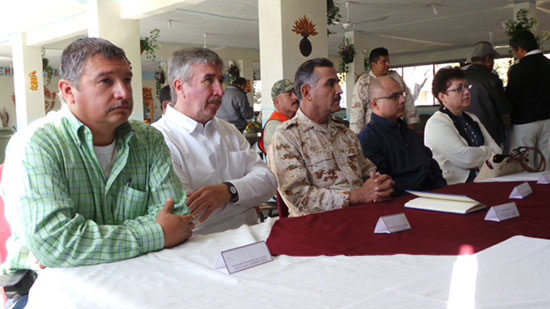 Participa César Gutiérrez en reunión de coordinación en el 14 Regimiento