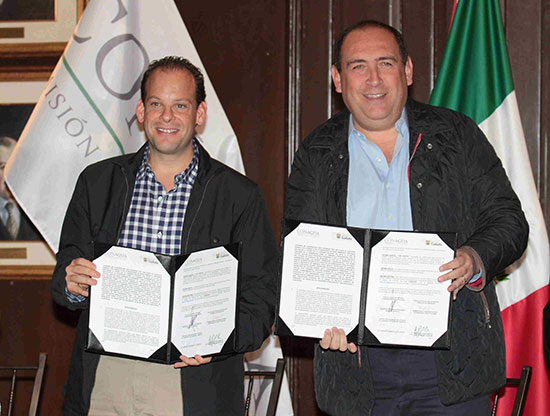 Rubén Moreira y David Korenfeld firman los convenios de coordinación entre el Gobierno del Estado y CONAGUA