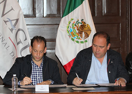 Rubén Moreira y David Korenfeld firman los convenios de coordinación entre el Gobierno del Estado y CONAGUA