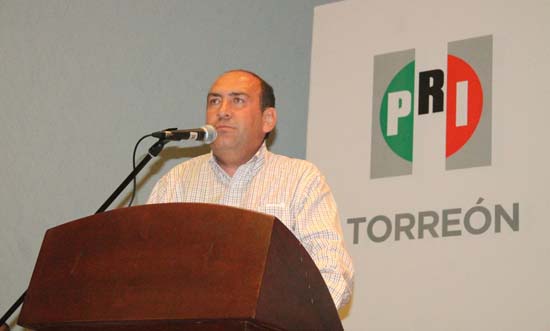  ES SHAMIR FERNÁNDEZ NUEVO DIRIGENTE DEL PRI TORREÓN