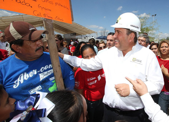 FOMENTA GOBERNADOR CON OBRAS LA RECUPERACIÓN DEL TEJIDO SOCIAL EN COAHUILA