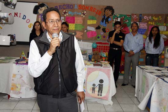 Presenta Facultad de Trabajo Social Feria Expo-Proyecto 