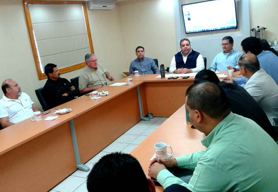 Sostiene Consejo Municipal de SIMAS reunión extraordinaria 