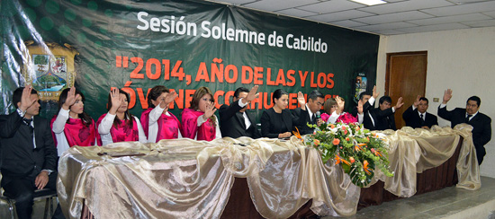 Celebran sesión solemne de cabildo en el marco del 213 aniversario de la fundación de Nava 