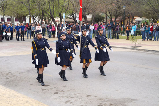 Conmemoran el 193 Aniversario de la Bandera Nacional