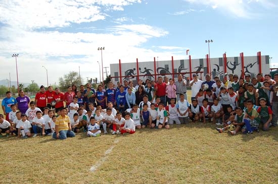 Disfrutan de un domingo deportivo en Ramos Arizpe 