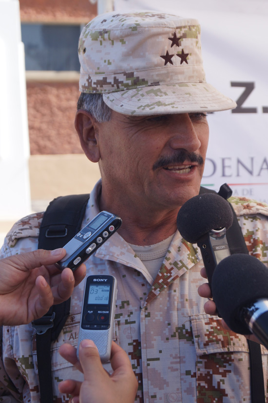 Pone en marcha César Gutiérrez campaña de canje de armas 