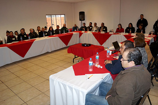 Reunión con el CECyTEC para afianzar el futuro de los jóvenes