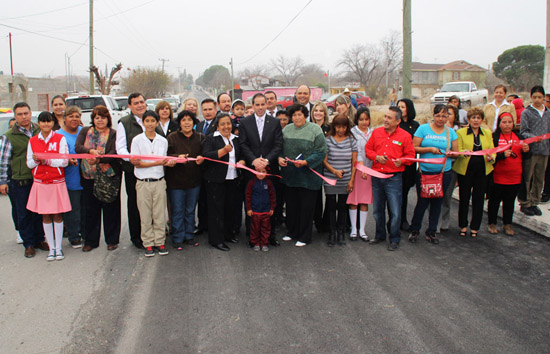 SE REALIZA OBRA DE PAVIMENTACIÓN A TRAVÉS DE BRIGA-AUDIENCIA 