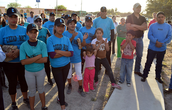 En marcha obra de alumbrado público en la Unidad Deportiva 