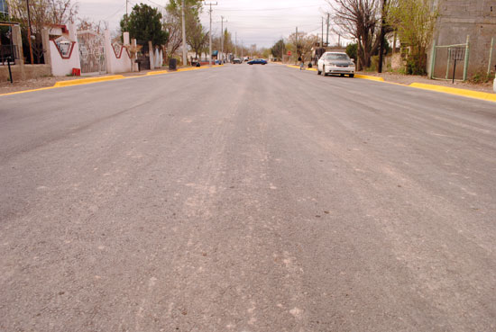 Entregan obras de pavimentación por 5.31 millones de pesos