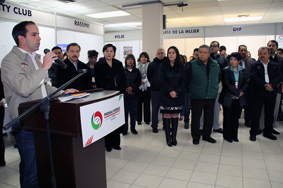 INAUGURA ALCALDE SEGUNDA FERIA NACIONAL DE EMPLEO PARA LA MUJER 