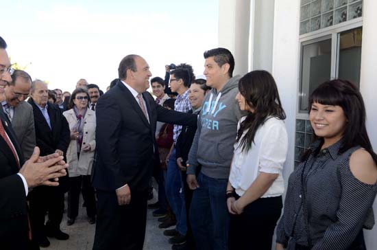   MÁS INFRAESTRUCTURA EDUCATIVA PARA LOS JÓVENES DE COAHUILA