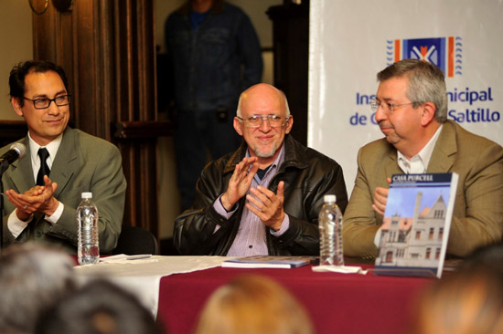 Presentan libro “Casa Purcell, alma por contagio” 