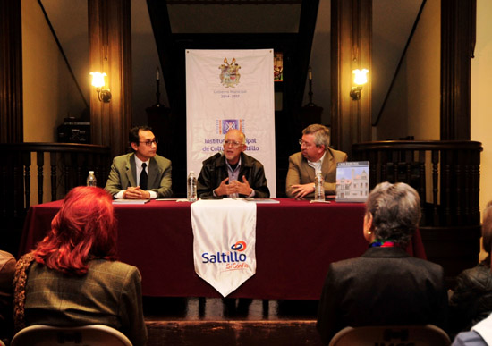 Presentan libro “Casa Purcell, alma por contagio” 