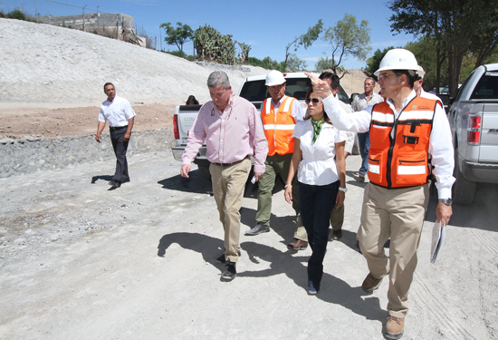 SUPERVISAN AVANCES EN LOS TRABAJOS DE  CANALIZACIÓN DE LOS ARROYOS CEBALLOS Y EL CHARQUILLO