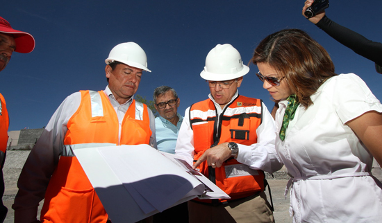 SUPERVISAN AVANCES EN LOS TRABAJOS DE  CANALIZACIÓN DE LOS ARROYOS CEBALLOS Y EL CHARQUILLO