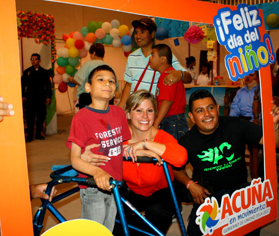 CELEBRAN EN SU DIA A NIÑOS ESPECIALES EN CENTRO DE REHABILITACIÓN INTEGRAL “GABY BRIMMER A.C.”