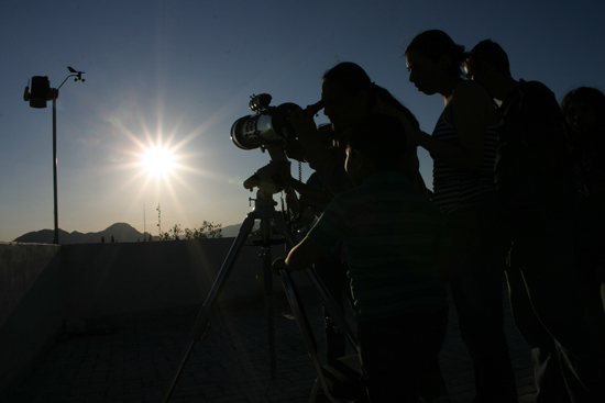 La Noche del Observatorio Astronómico de la UA de C invita a ver los planetas Marte, Júpiter y Saturno 