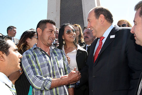 Encabeza gobernador festejos por cien años de Batalla de Paredón