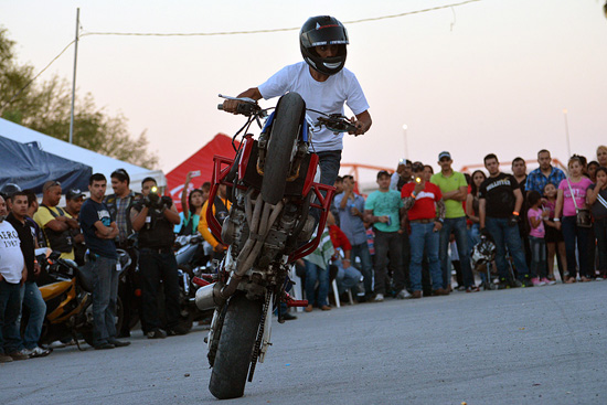 FAMILIAS NIGROPETENSES DISFRUTAN DE ESPECTÁCULO “BIKE FEST 2014”