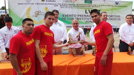 Participa César Gutiérrez en clausura de Intertec en su LVIII edición 