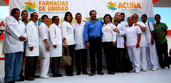 REALIZA ALCALDE EVARISTO LENIN PÉREZ INAUGURACIÓN DE SEGUNDA “FARMACIA DE UNIDAD” EN 2014.