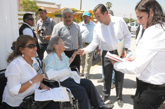 Siguen las mega-brigadas en Monclova un gran servicio 