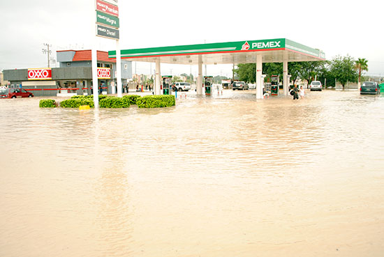 10 colonias afectadas el saldo de las inundaciones en Acuña: Francisco Saracho