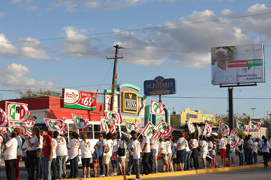 Cientos de priistas se dan cita para apoyar a Melchor Sánchez