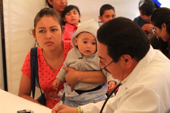 Invita Municipio a consultas médicas en los Centros Comunitarios 