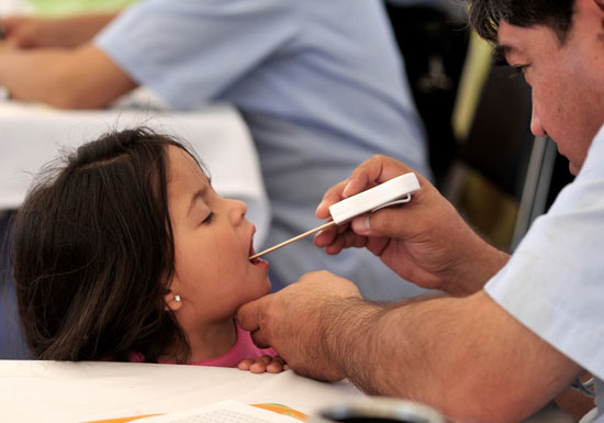 Invitan a consultas médicas gratuitas en Centros Comunitarios 