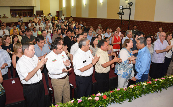 RECIBE “OMNIA CASA DEL NIÑO” DONATIVO DE ORGANISMOS EMPRESARIALES E INSTITUCIONES EDUCATIVAS 