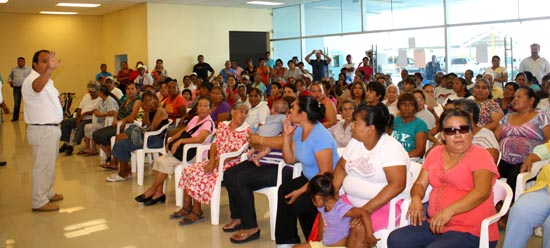 Inicia selección de mesas directivas para comedores comunitarios en Acuña 