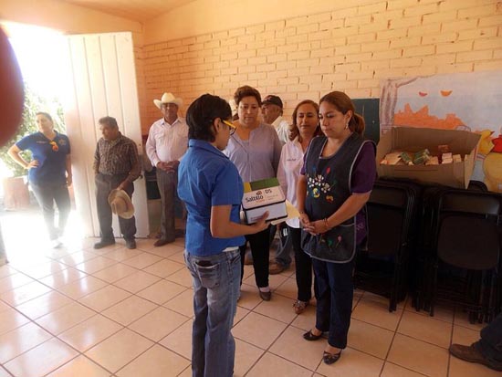 Reciben en Rancho Nuevo brigada de salud 