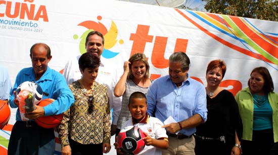 CONTINUA EL ALCALDE LENIN PÉREZ PROGRAMA “ESCUELA EN MOVIMIENTO” EN SECUNDARIA #2 “RAMON G. BONFIL”.  