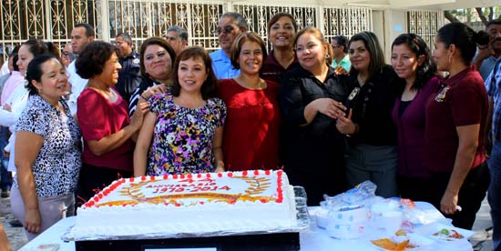 CONTINUA EL ALCALDE LENIN PÉREZ PROGRAMA “ESCUELA EN MOVIMIENTO” EN SECUNDARIA #2 “RAMON G. BONFIL”.  