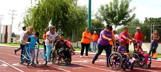 Realizan sistema DIF y centros de atención especial competencias deportivas 